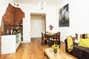 Гостиница Brigue Apartment in Heart of Kazimierz by Otium  Краков